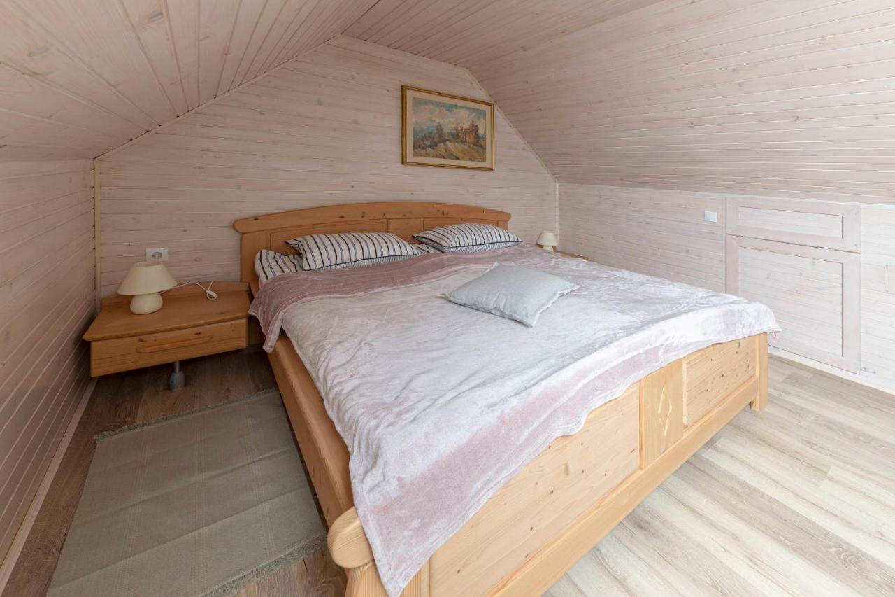 Apartma Mikelj 보히니 외부 사진